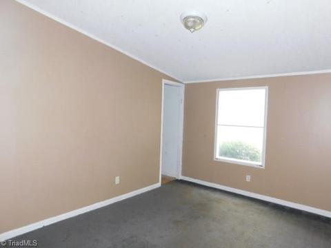 3096 Old Mountain Rd, Trinity, NC 27370 photo 12