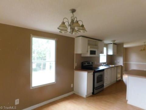 3096 Old Mountain Rd, Trinity, NC 27370 photo 4