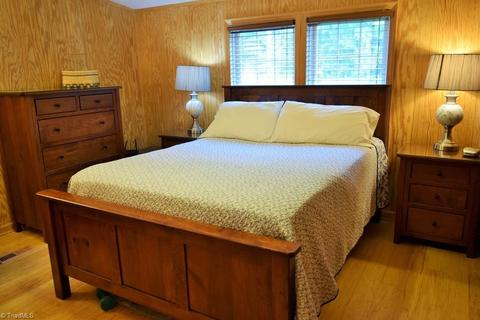 320 Nettle Knob Trl, Lowgap, NC 27024 photo 12