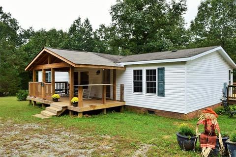 320 Nettle Knob Trl, Lowgap, NC 27024 photo 1