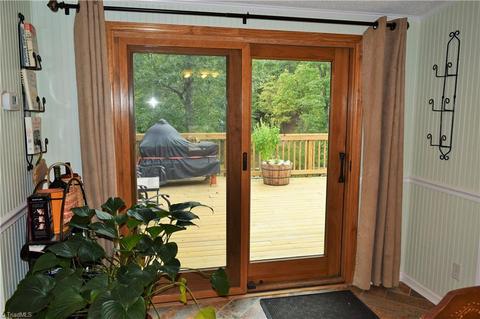 320 Nettle Knob Trl, Lowgap, NC 27024 photo 10