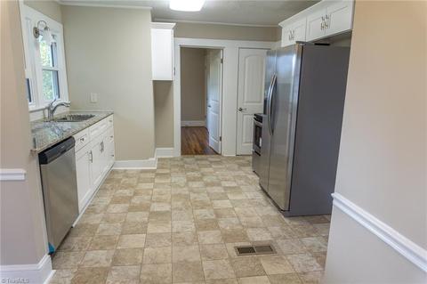 342 Dalton Rd, King, NC 27021 photo 6