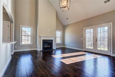 3928 Braddock Rd, High Point, NC 27265 photo 11