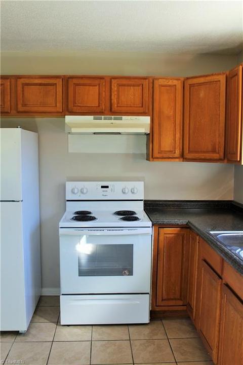 1005 Enterprise Dr, High Point, NC 27260 photo 3