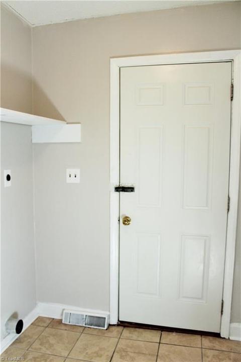 1005 Enterprise Dr, High Point, NC 27260 photo 9