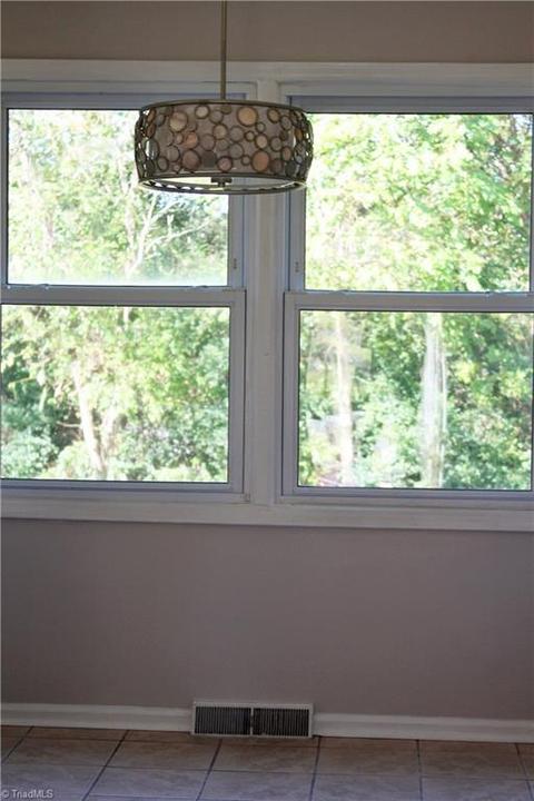1005 Enterprise Dr, High Point, NC 27260 photo 7