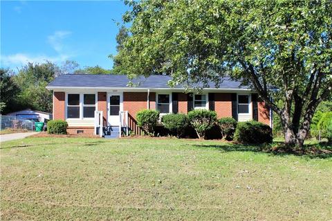 1005 Enterprise Dr, High Point, NC 27260 photo 1