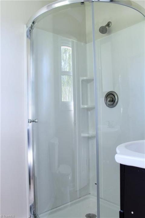 1005 Enterprise Dr, High Point, NC 27260 photo 20
