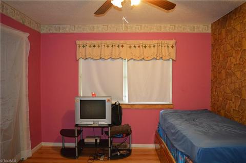 3311 Central Ave, High Point, NC 27260 photo 4