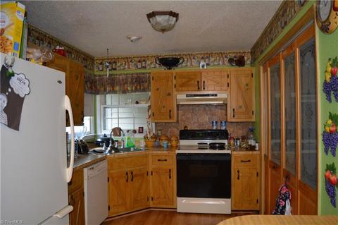 3311 Central Ave, High Point, NC 27260 photo 10