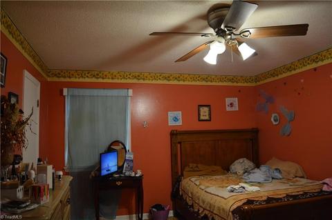 3311 Central Ave, High Point, NC 27260 photo 7