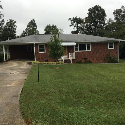 109 Edgeview Rd, High Point, NC 27260 photo 2