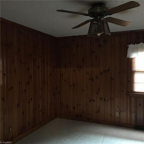 109 Edgeview Rd, High Point, NC 27260 photo 6