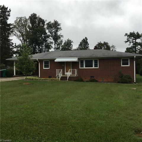 109 Edgeview Rd, High Point, NC 27260 photo 3