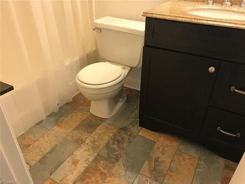 3128 Windchase Ct, High Point, NC 27265 photo 5