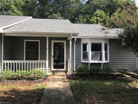 3128 Windchase Ct, High Point, NC 27265 photo 1