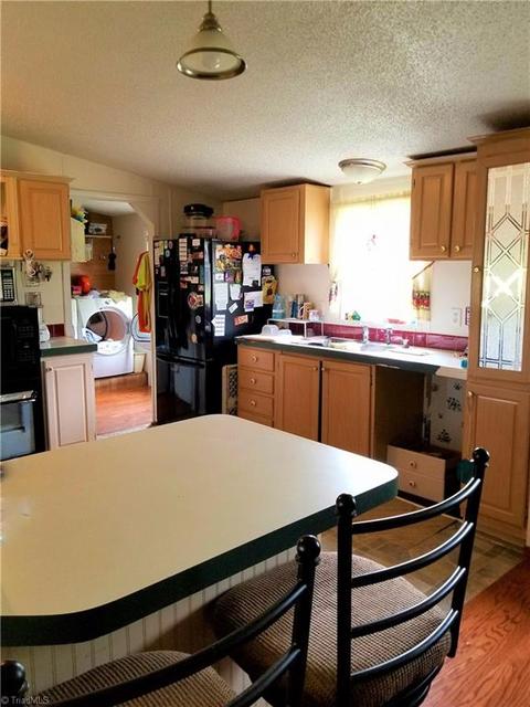 1604 Ring Rd, Westfield, NC 27053 photo 15