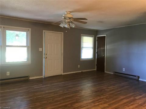 5550 Leesville St, Trinity, NC 27370 photo 3