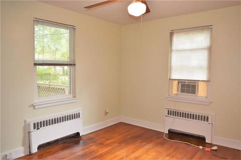 2007 Edgewood Dr, High Point, NC 27262 photo 13