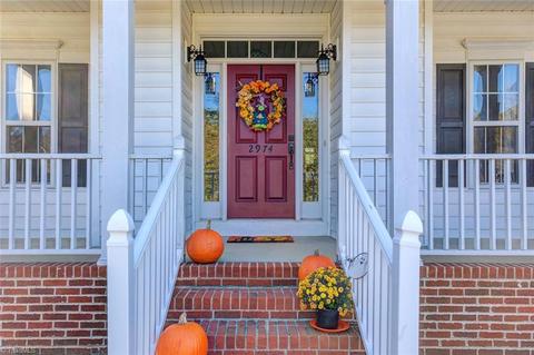 2974 Maple Branch Dr, High Point, NC 27265 photo 4