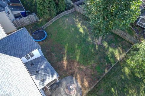 2974 Maple Branch Dr, High Point, NC 27265 photo 2