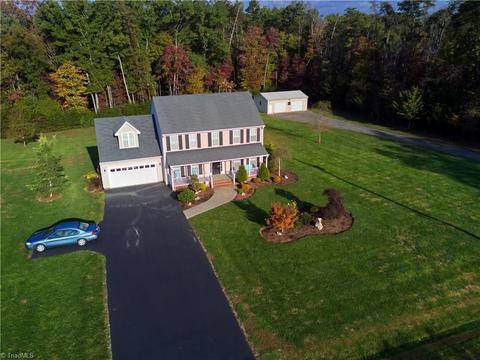 505 Eldora Rd, Ararat, NC 27007 photo 30