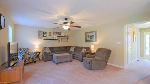 505 Eldora Rd, Ararat, NC 27007 photo 16