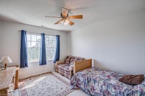 1077 Venable Rd, Pilot Mountain, NC 27041 photo 15