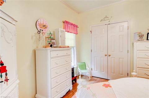 404 Cotswold Ln, King, NC 27021 photo 16