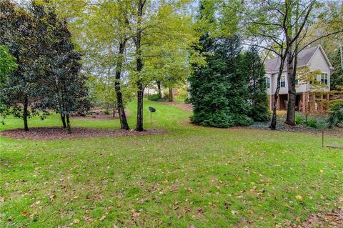 404 Cotswold Ln, King, NC 27021 photo 25