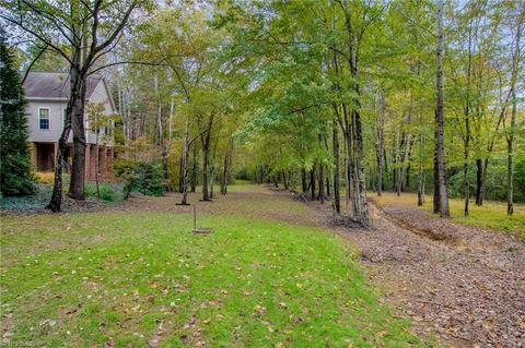404 Cotswold Ln, King, NC 27021 photo 26