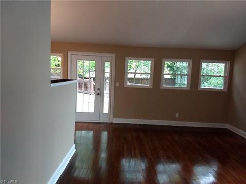 505 Ashe St, High Point, NC 27262 photo 4