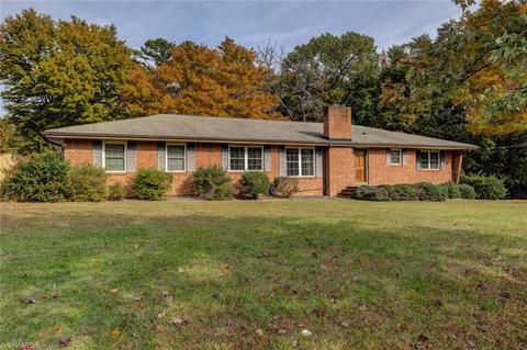 3802 Johnson St, High Point, NC 27265 photo 2