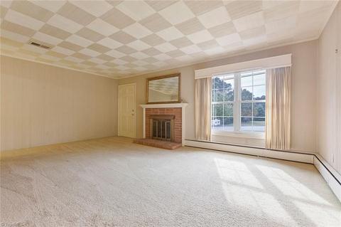 3802 Johnson St, High Point, NC 27265 photo 7