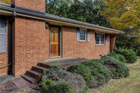 3802 Johnson St, High Point, NC 27265 photo 4