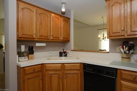 Undisclosed, High Point, NC 27262 photo 11