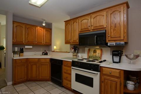 Undisclosed, High Point, NC 27262 photo 12