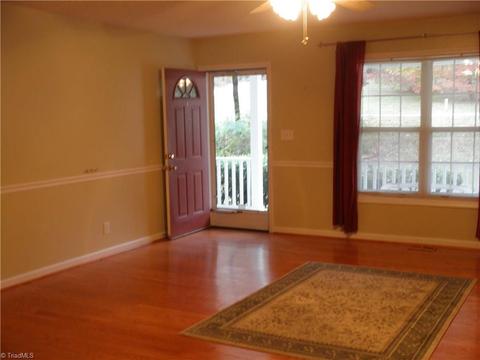 4671 Oakview Dr, Trinity, NC 27370 photo 4