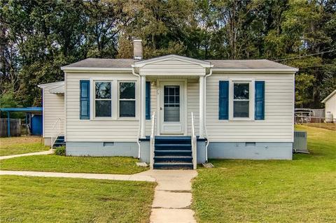 175 Wright St, Ramseur, NC 27316 photo 3