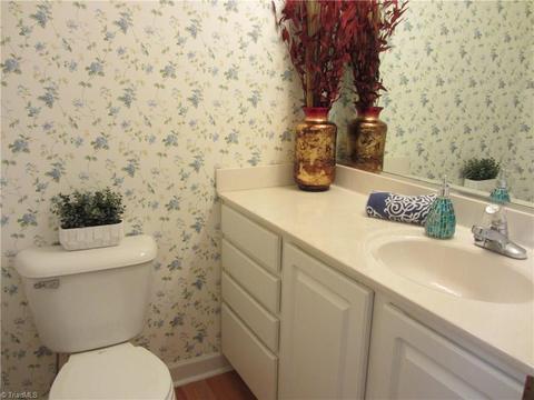222 High Meadows Rd, Advance, NC 27006 photo 8