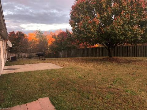 2460 Aston Ct, High Point, NC 27265 photo 23
