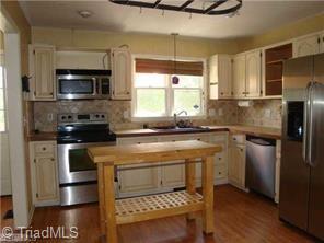 2612 Northfork Ter, High Point, NC 27265 photo 6