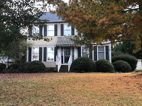 2612 Northfork Ter, High Point, NC 27265 photo 2