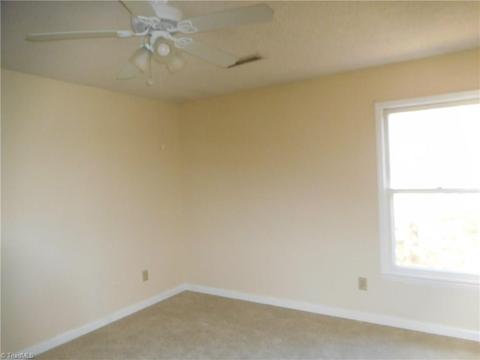 6005 Westhaven Ln, Trinity, NC 27370 photo 2