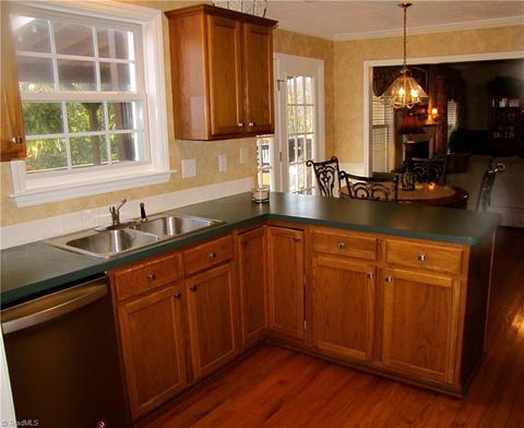 137 Willow Bend Dr, King, NC 27021 photo 6