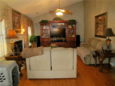 137 Willow Bend Dr, King, NC 27021 photo 9