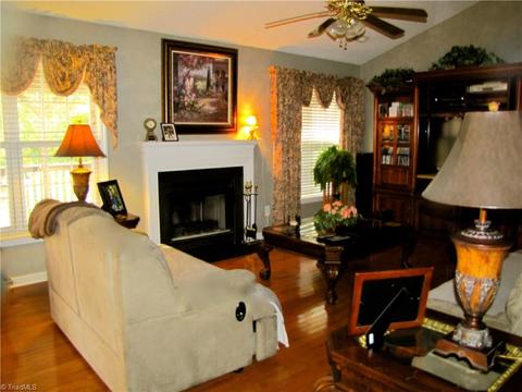 137 Willow Bend Dr, King, NC 27021 photo 10