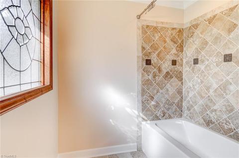 515 Ken Dan St, High Point, NC 27265 photo 17