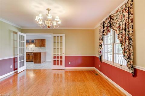 515 Ken Dan St, High Point, NC 27265 photo 4
