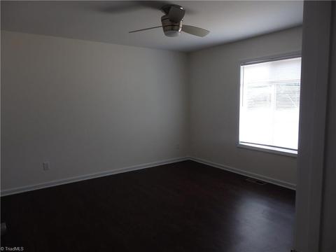 167 Floyd St, Denton, NC 27239 photo 5
